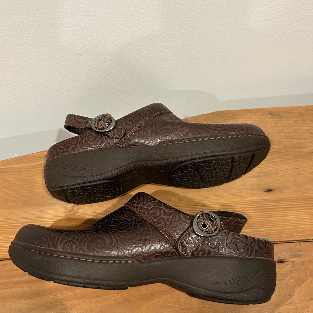Dansko Allison nurse clog mules Mary Jane size 38 7.5. - Picture 3 of 5